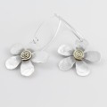 Długie kolczyki srebrne kwiatki Biżuteria Autorska GRZESIŃSKI