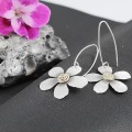 Długie kolczyki srebrne kwiatki Biżuteria Autorska GRZESIŃSKI