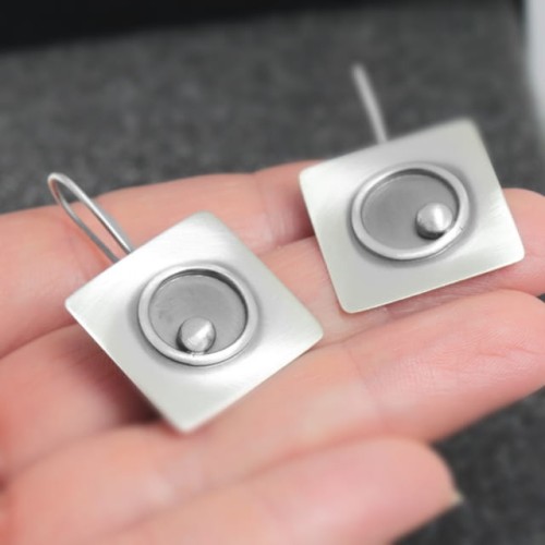 Kolczyki srebrne kwadraty biżuteria artystyczna