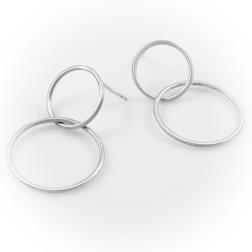 Kolczyki srebrne kółka na sztyfcie