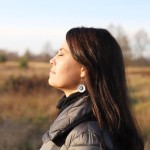 Okazałe, błyszczące kolczyki srebrne długie