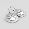 Masywne kolczyki srebrne z łapką