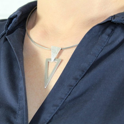 Naszyjnik srebrny trójkąt biżuteria artystyczna