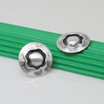 Artystyczne kolczyki srebrne sztyfty