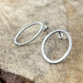 Owalne kolczyki srebrne oksydowane ręcznie wykonane