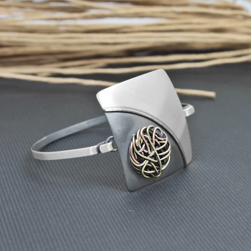 Duża bransoletka srebrna artystyczna – geometryczny design